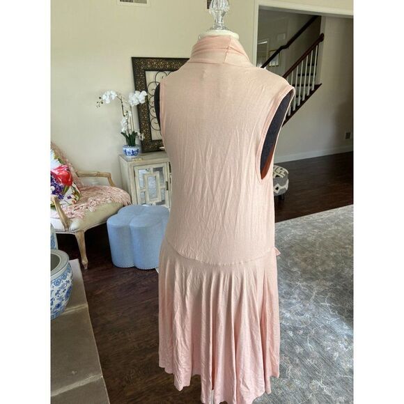 Agnes and Dora Pink Tunic (Small) - Picture 2 of 4